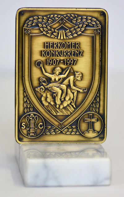 H0382-02_Sockel