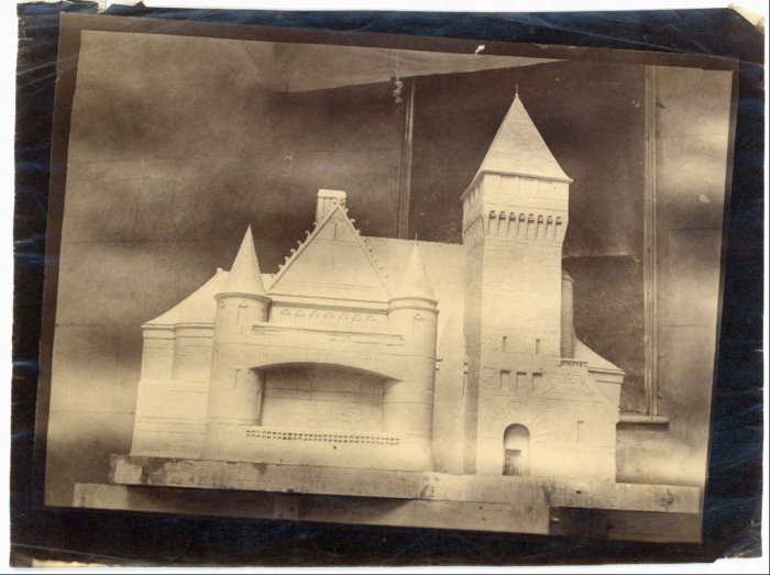 Fotografie des Gipsmodells von Lululaund