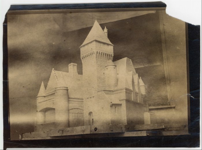 Fotografie des Gipsmodells von Lululaund